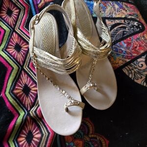 Elegant Gold Women's Sandals